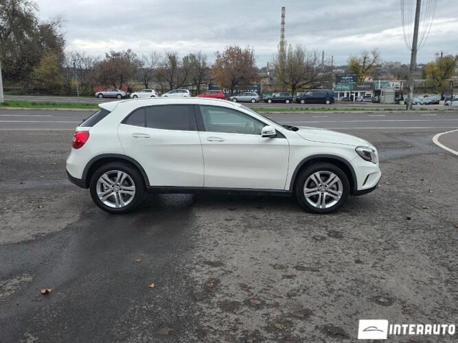 Mercedes GLA 250 35 interauto-car