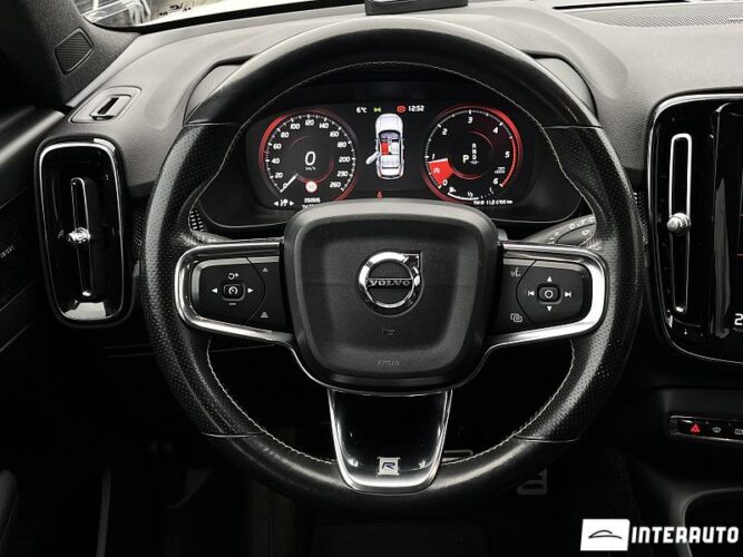 Volvo XC 40 38 interauto-car