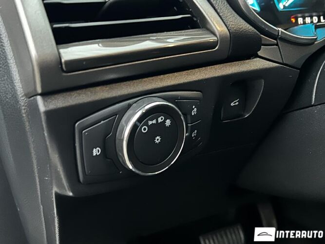 Ford Fusion 40 interauto-car