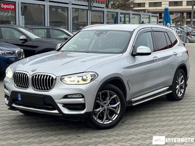 BMW X3 2.0D 30 interauto-car