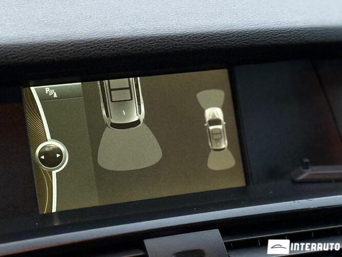 BMW X3 2.0D 38 interauto-car