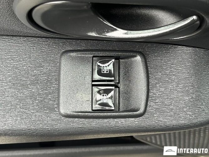 Dacia Lodgy Stepway 44 interauto-car