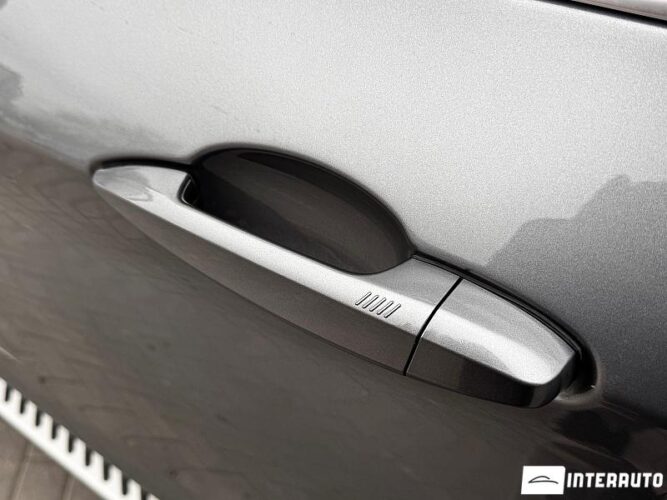 BMW X5 4.0e 56 interauto-car