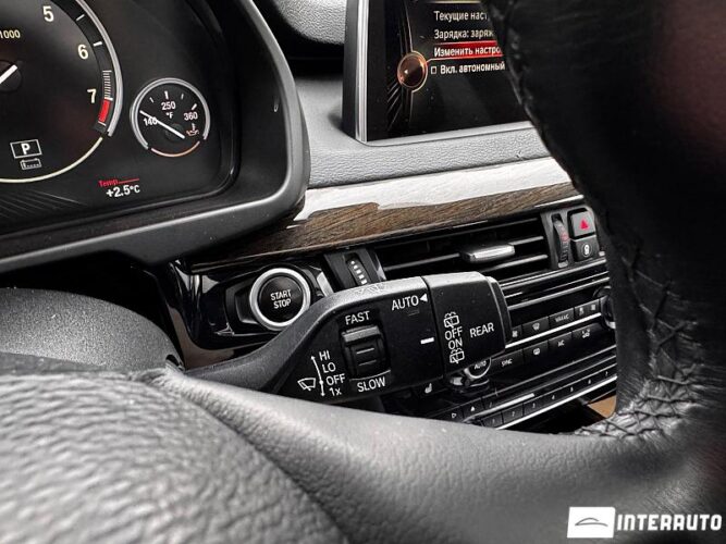 BMW X5 4.0e 45 interauto-car