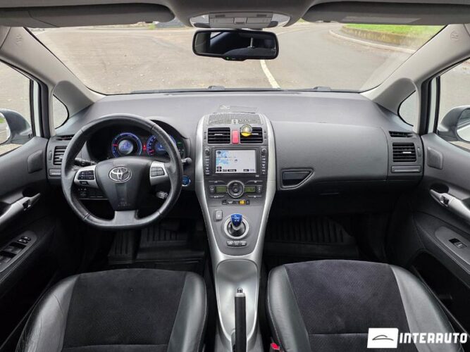 Toyota Auris 36 interauto-car