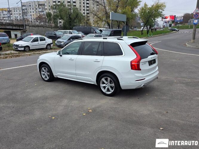 Volvo XC 90 35 interauto-car