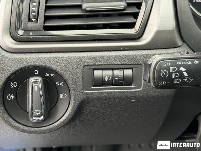 Skoda Rapid 40 interauto-car