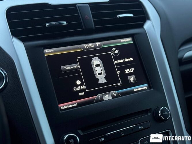 Ford Mondeo 40 interauto-car