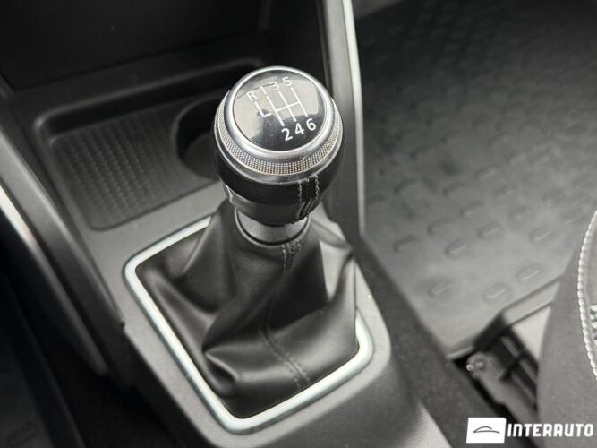 Dacia Duster 44 interauto-car