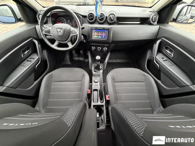 Dacia Duster 38 interauto-car