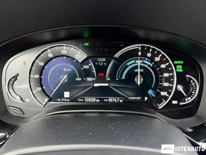 BMW 530e 40 interauto-car