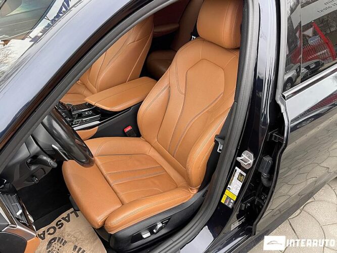 BMW 530e 39 interauto-car