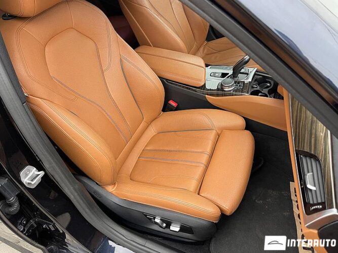 BMW 530e 51 interauto-car