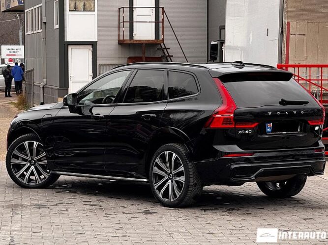 volvo XC 60 2022