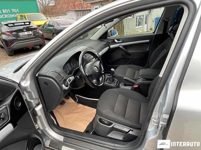 Skoda Octavia Scout 36 interauto-car