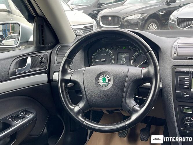 Skoda Octavia Scout 33 interauto-car