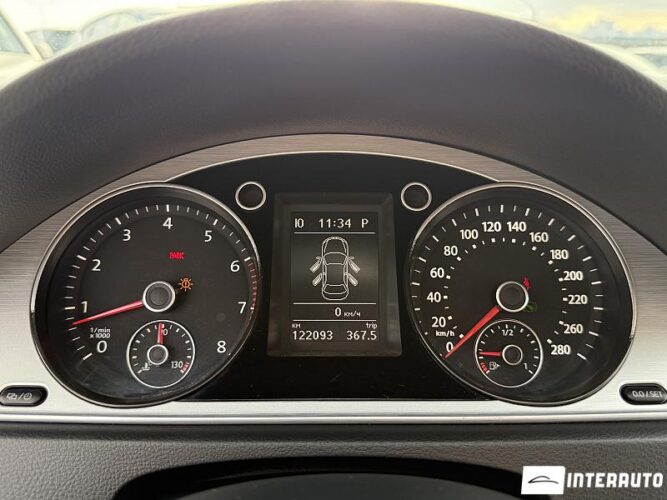 Volkswagen Passat CC 38 interauto-car