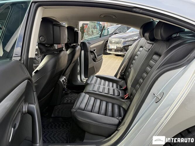 Volkswagen Passat CC 47 interauto-car