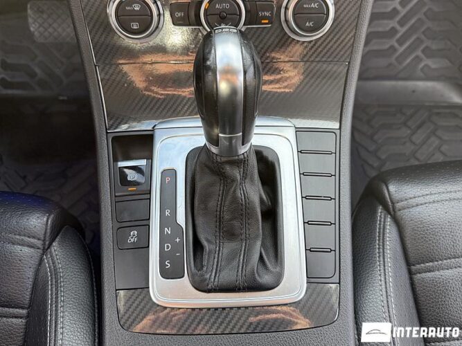 Volkswagen Passat CC 41 interauto-car