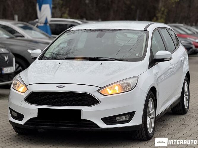 Ford Focus 29 interauto-car