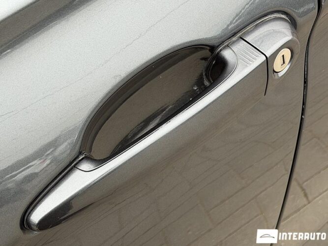 BMW 330E 36 interauto-car