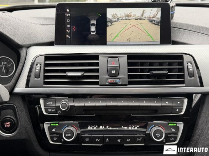 BMW 330E 44 interauto-car