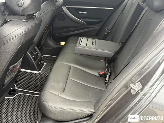 BMW 330E 49 interauto-car