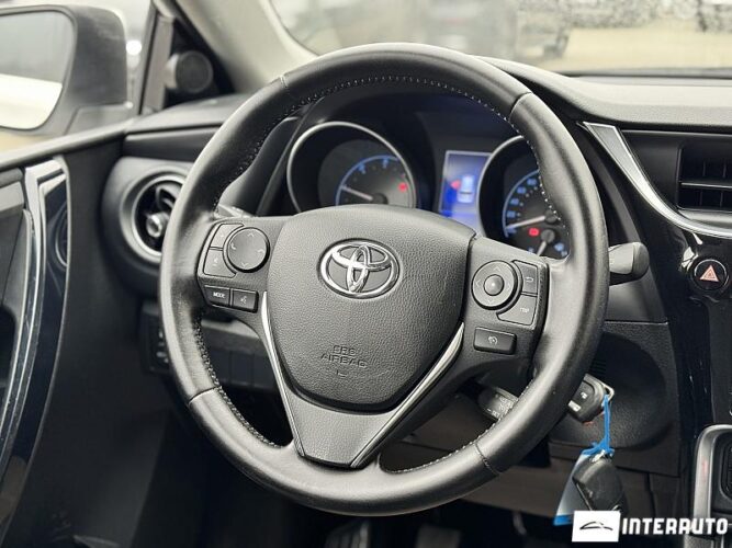 Toyota Auris 37 interauto-car