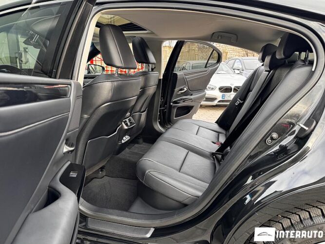 Lexus ES 300h 54 interauto-car