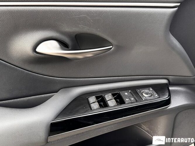 Lexus ES 300h 51 interauto-car