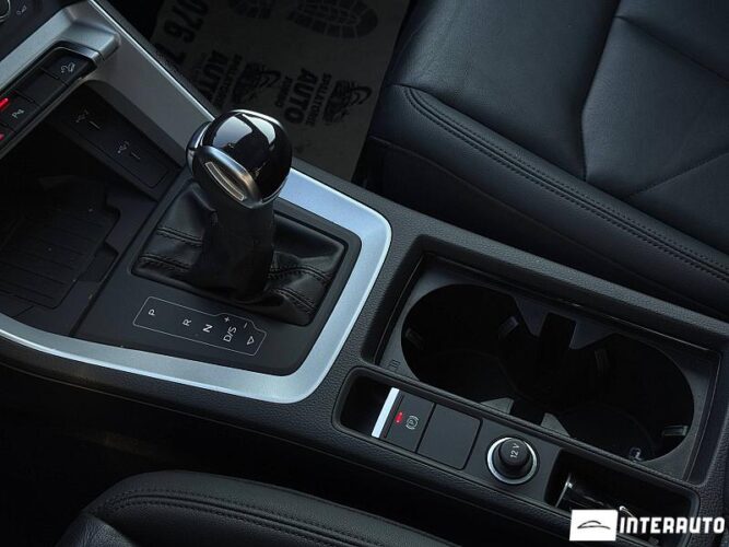 Audi Q3 44 interauto-car