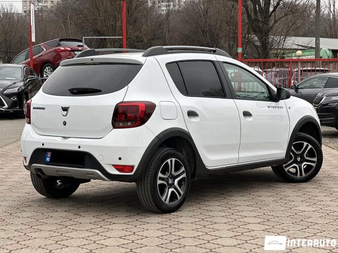 Dacia Sandero Stepway 31 interauto-car