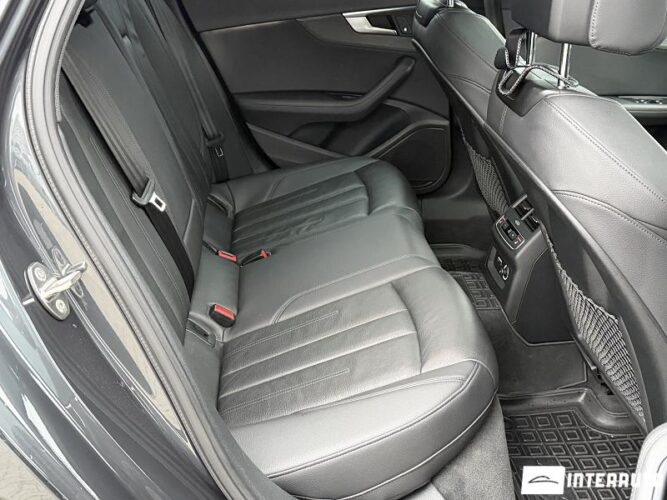 Audi A4 52 interauto-car