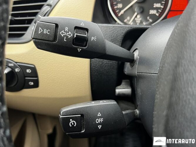 BMW X1 1.8D 37 interauto-car