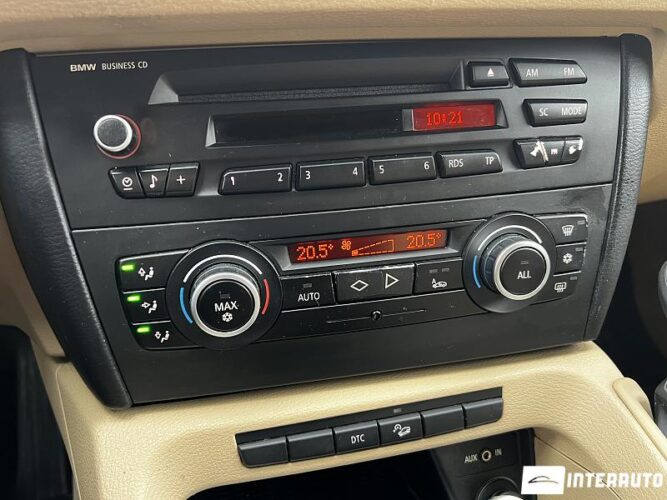 BMW X1 1.8D 36 interauto-car