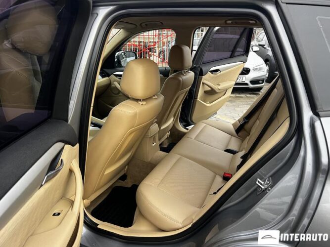 BMW X1 1.8D 40 interauto-car