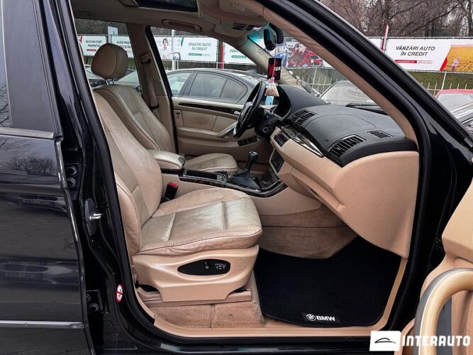 BMW X5 3.0i 35 interauto-car