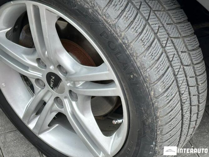 Toyota Auris 49 interauto-car