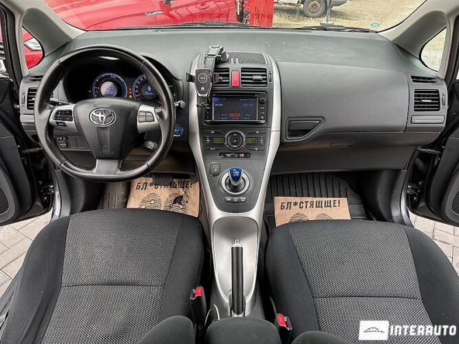 Toyota Auris 37 interauto-car