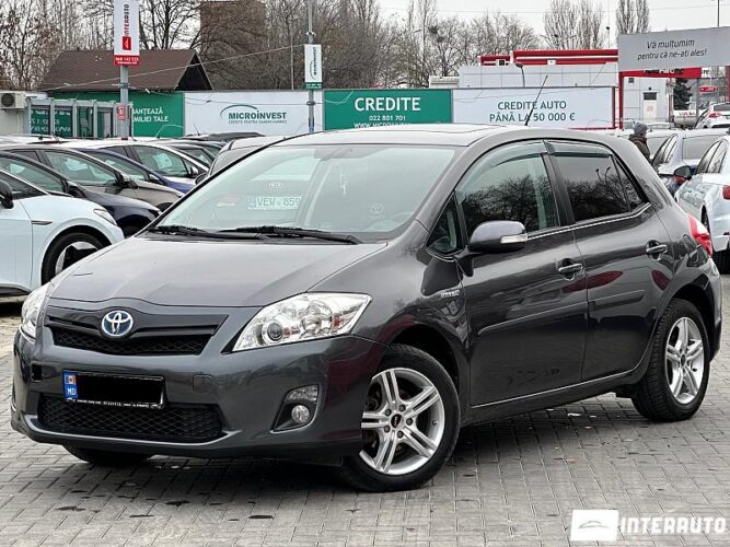 Toyota Auris 31 interauto-car
