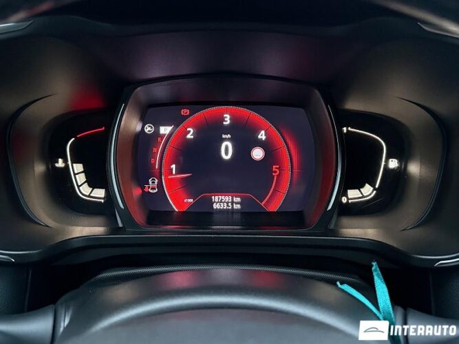 Renault Kadjar 33 interauto-car