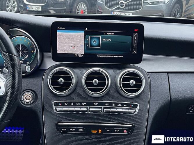 Mercedes C 300e 45 interauto-car