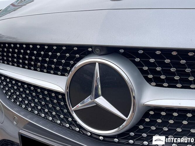 Mercedes C 300e 38 interauto-car