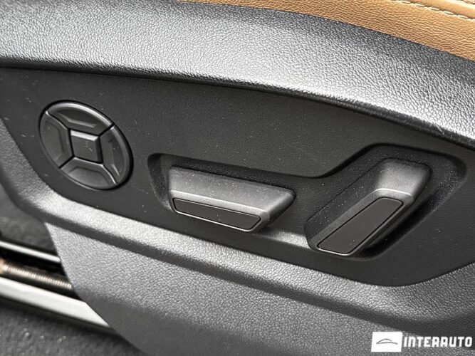 Audi Q7 58 interauto-car