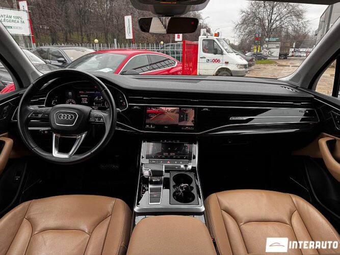 Audi Q7 59 interauto-car