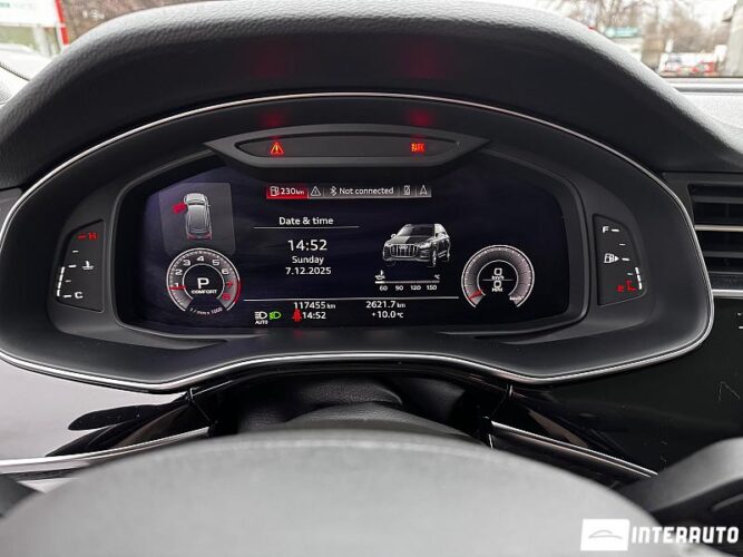 Audi Q7 51 interauto-car