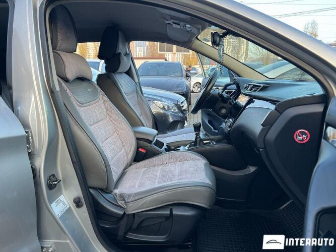 Nissan Qashqai 45 interauto-car