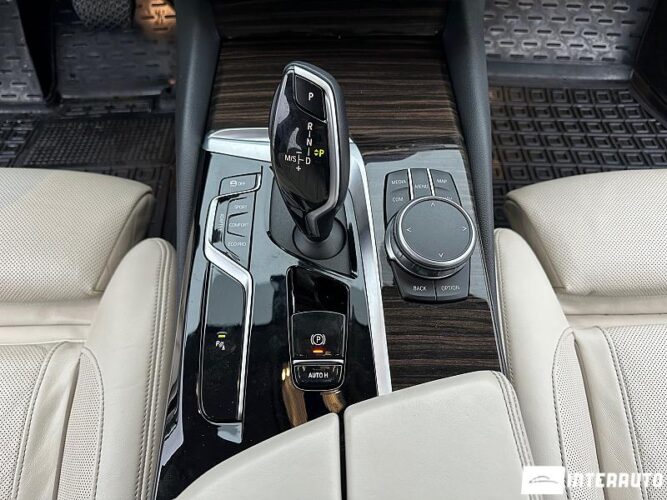 BMW 520 43 interauto-car