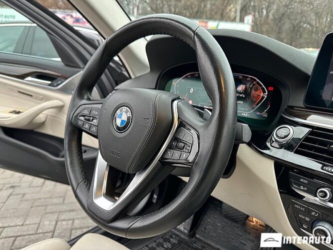 BMW 520 38 interauto-car