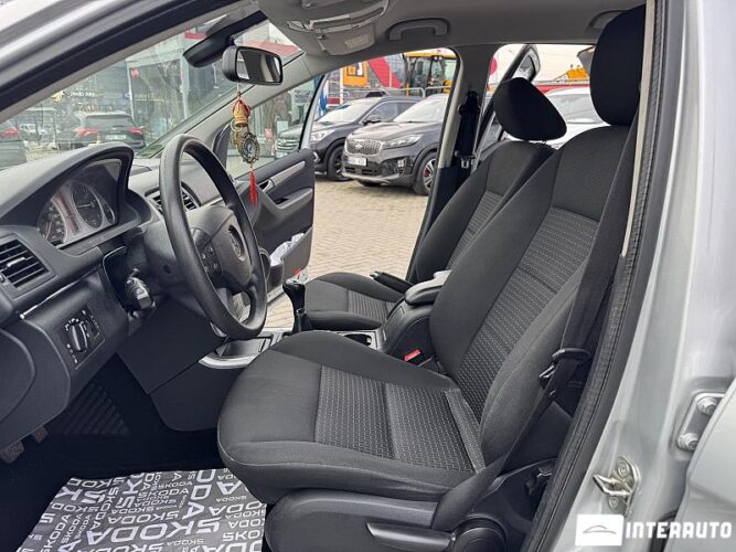 Mercedes B 180 34 interauto-car